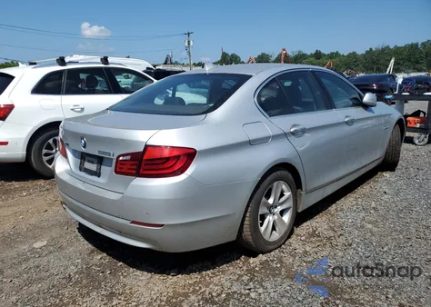 2013 BMW 528 Xi из США, поврежденный, VIN WBAXH5C54DD114168
